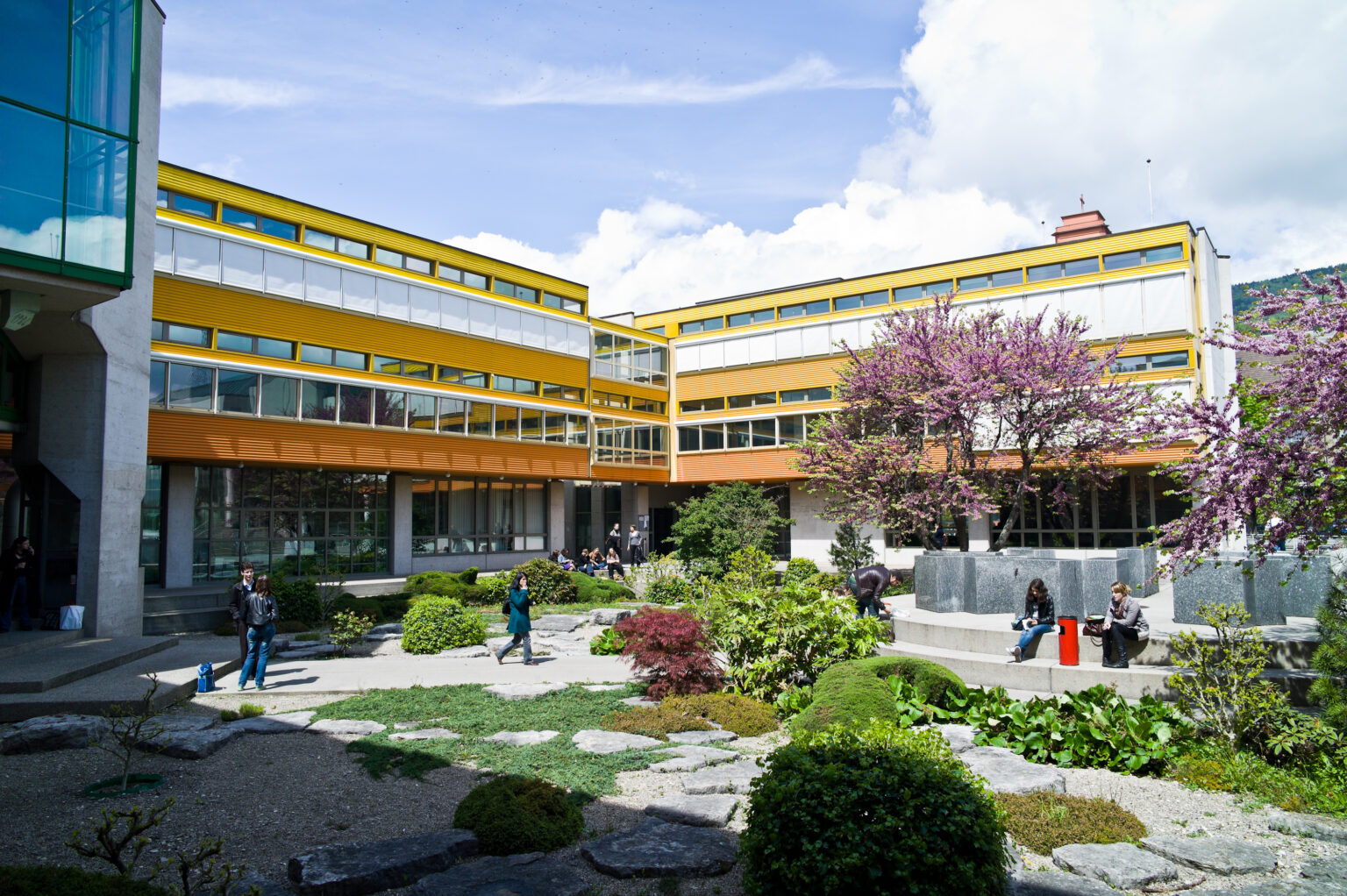 La faculté - Faculté des lettres et sciences humaines