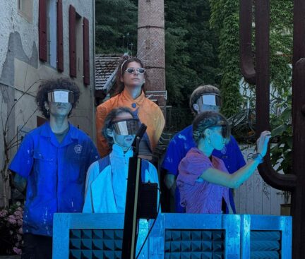 Scène du décollage lors de la dernière à La Filature