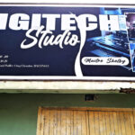 Studio de Maître Shelby, Brazzaville, avril 2025 © Fred O. Biyela